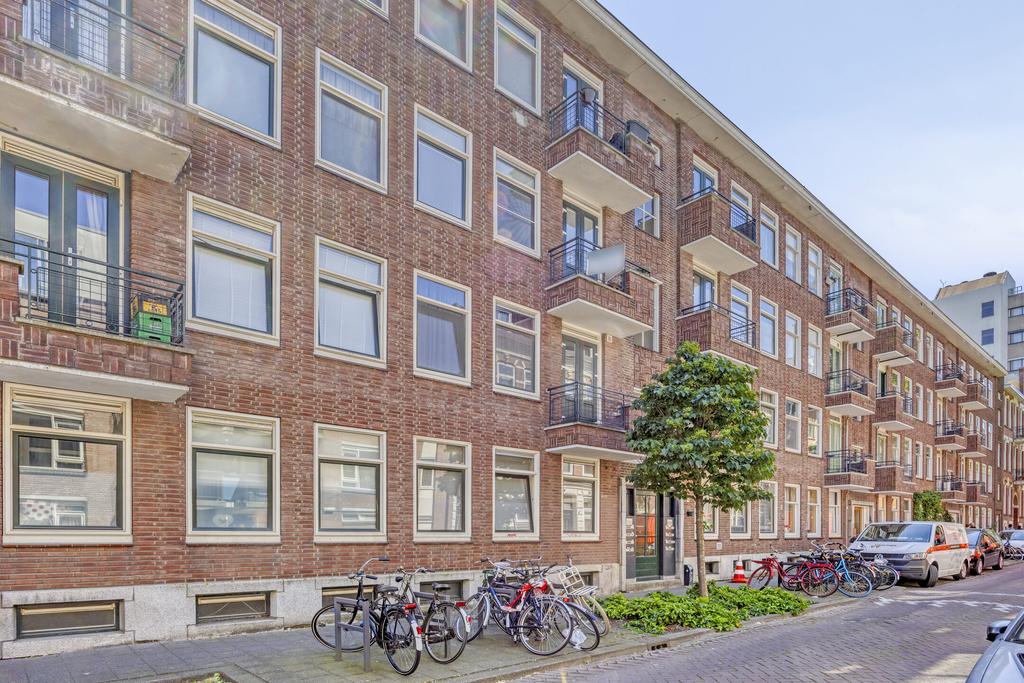 Roo-Valkstraat 12D, Rotterdam